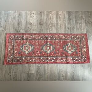 Threshold Rug Runner